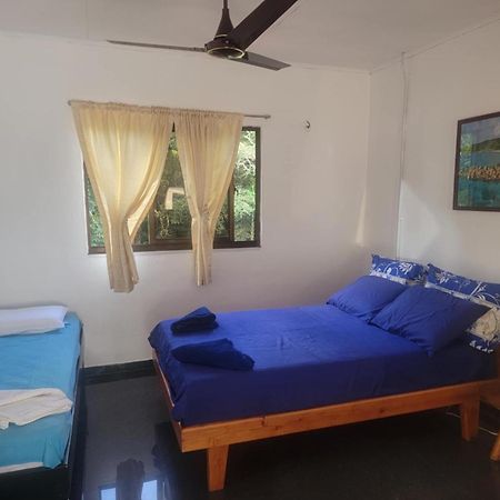 Papayas Self Catering Room 维多利亚 外观 照片
